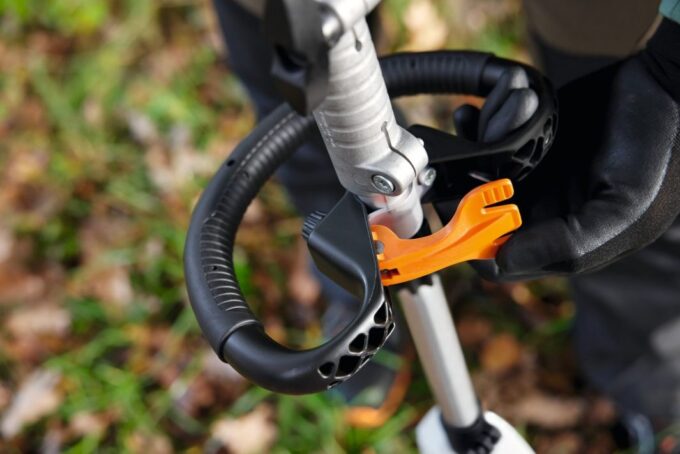 Kombi variklis STIHL KMA 120 R - Image 3